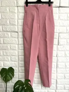 ZARA ピンク ハイウエスト テーパードパンツ　毛玉あり