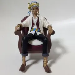 ツイステッドワンダーランド　カリム　フィギュア
