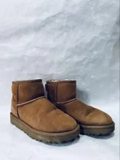 【試し履き未使用】UGG CLASSIC MINI II 24センチ 試し履き未使用】UGG CLASSIC MINI II 24センチ - メルカリ