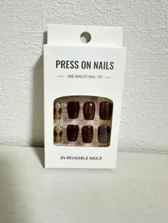 ネイルチップ ダークブラウン