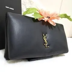 ✨未使用級　希少✨サンローラン　長財布　二つ折り　カリプソ　ナッパレザー　黒のサムネイル