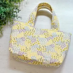 ラインキルティング ミニトートバッグ flower bed マグネットボタン付き