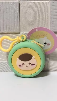 ちいかわ まんまるミニシリコンポーチ