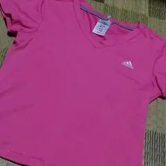 アディダスシャツです♪