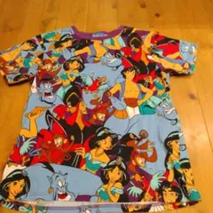 ディズニー ストア限定　アラジン Tシャツ 150