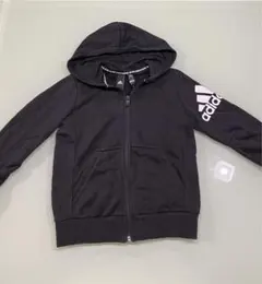 美品‼︎アディダス☆パーカー☆130cm