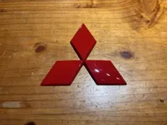 三菱】 社章 箱付き 美品 MITSUBISHI スリーダイヤ - メルカリ