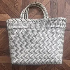 Item thumbnail for item 8b4427f3-7eec-4dd4-a096-5ea6baadb7db