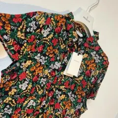 【新品タグ付き】ZARAはフラワーデザイン　ロングワンピース　 Lサイズ
