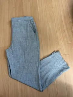 GU 伸縮性テーパードパンツ