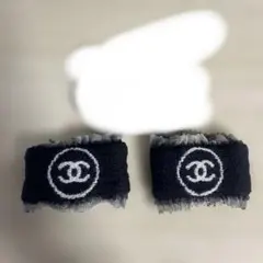 CHANEL ココマーク リストバンド 紺色 伸縮タイプ シャネル - メルカリ