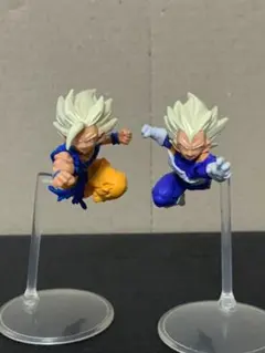 ドラゴンボールフィギュア　HGシリーズ　悟空　ベジータ