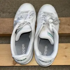 【最終値下】アディダス　スニーカー