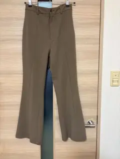 GU カットソーカラーフレアスラックス　M