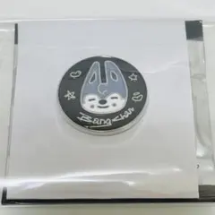 Stray Kids EXHIBITION　ランダムピンバッチ　ウルフチャン