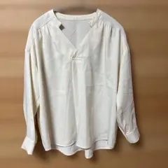 ロペピクニック　スキッパーネック 長袖ブラウス アイボリー