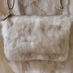 GLOBAL　WARKファー ショルダーバッグ