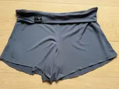 グレー ストレッチショートパンツ