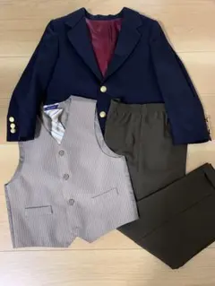 フォーマルスーツセット（ジャケット・ベスト・パンツ・ネクタイ）120センチ