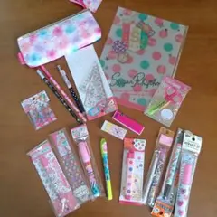 子ども用文具セット １８点（ピンク系）