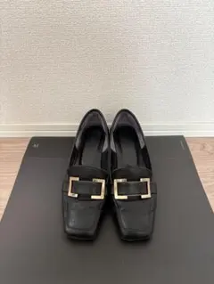 DIANA パンプス