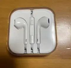 【未使用】EarPods with3.5mm Headphone Plug 純正のサムネイル