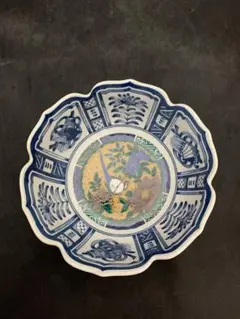 明朝末期(天啓年間1621~1627年)景徳鎮の輪花小皿 明朝末期(天啓年間1621~1627年)景徳鎮の輪花小皿 - メルカリ