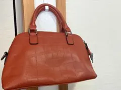 本革 ハンドバッグ キャメルブラウン 定価4万円のサムネイル