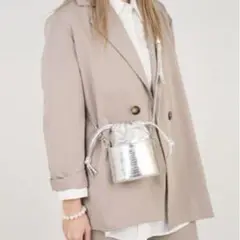【極美品】CHRISTIAN　VILLA 巾着 ミニショルダーバッグ　型押
