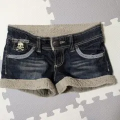 デニムハーフパンツ スカル刺繍 女子でも女性でも着用可