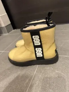 新品未使用♥UGG クリア レインブーツのサムネイル