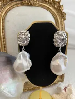 清雅: 淡水パールバロックピアス