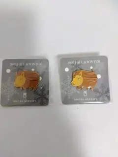 UNITED ARROWS イノシシ ピンバッジ 2個セット