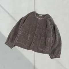 3110【ミスティック】ノーカラージャケット　ブルゾン　アウター　もこもこ