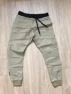 RYZ ベージュ ジョガーパンツ サイドストライプ