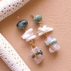 珊瑚と天然石のピアス/イヤリング