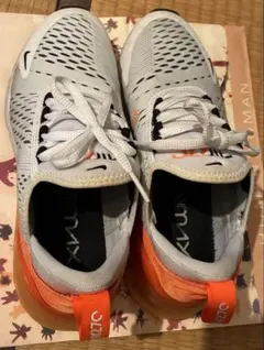 NIKE エアマックス270