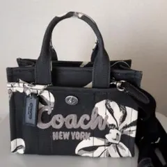 COACH カーゴ トートバッグ 20・ボウ プリントリボン 2wayキャンバス