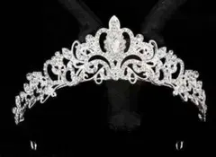 ブライダルティアラ 結婚式 クリスタル 花嫁 前撮り シルバー ドレス小物のサムネイル