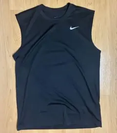 ナイキ　ノースリーブ　黒　Lのサムネイル