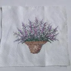 ラベンダーのクロスステッチ刺繍完成品のサムネイル