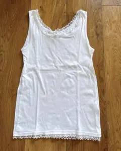 ノースリーブ タンクトップ