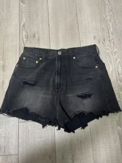 ブラック ダメージ加工 ハイウエストショートパンツ