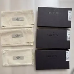 VALENTINO 空箱 保存袋 6点セットのサムネイル