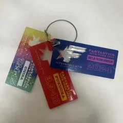 FANTASTICS LIVE TOUR 2024 キーホルダー - メルカリ