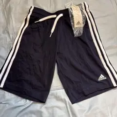 adidas 150cm ハーフパンツ