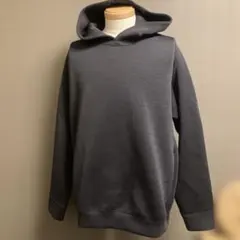 UNIQLO ウルトラストレッチドライスウェットプルパーカー ブラック Lのサムネイル