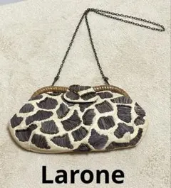 ★ Larone ジラフ柄　ショルダー クラッチ バッグ 2WAYのサムネイル