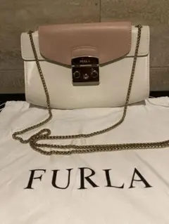 公式FURLA 2WAY バッグショルダー ポーチ　チェーン レザー