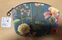 新品未使用☆花柄☆刺繍ポーチ